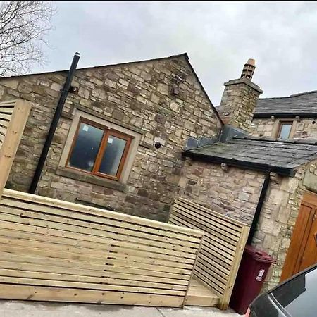 Salcombe Holiday Cottage Wilpshire Exterior photo